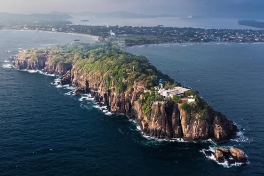 Fort Fredrick Trincomalee – Colonial History & Ocean Views in Sri Lanka