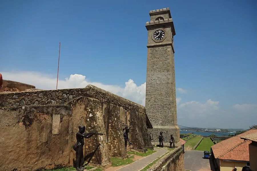 Galle Fort Sri Lanka – Colonial History, Shopping & Sunset Views