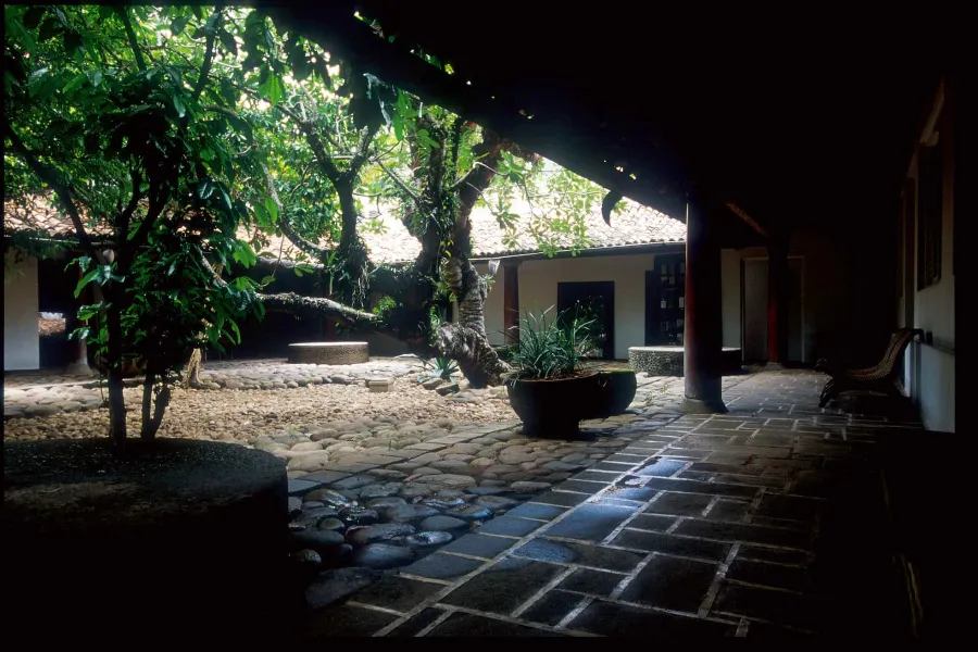 Lunuganga Estate – Geoffrey Bawa’s Garden Masterpiece in Sri Lanka