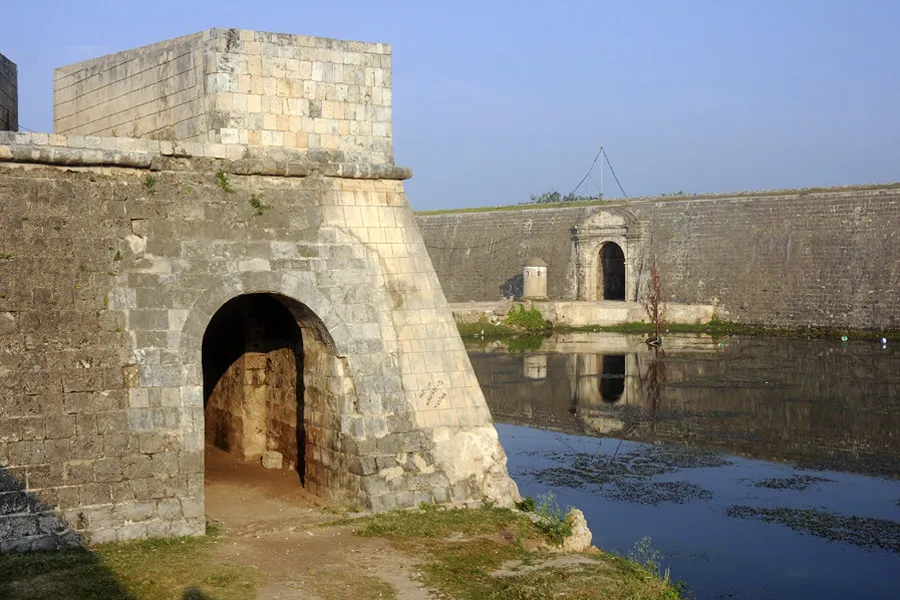 Jaffna Fort – Discover Sri Lanka’s Historic Northern Fortress