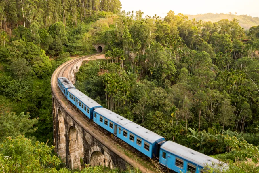 Nine Arch Bridge Ella – Iconic Colonial Railway Bridge in Sri Lanka