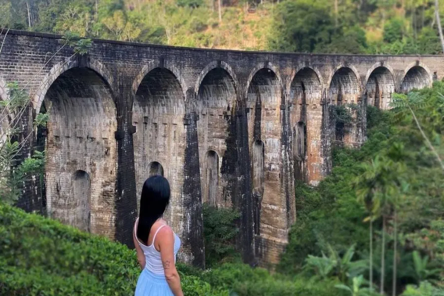 Nine Arch Bridge Ella – Iconic Colonial Railway Bridge in Sri Lanka