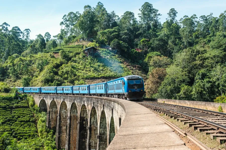 Nine Arch Bridge Ella – Iconic Colonial Railway Bridge in Sri Lanka