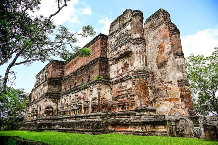 Polonnaruwa – Explore Sri Lanka’s Ancient Medieval Capital