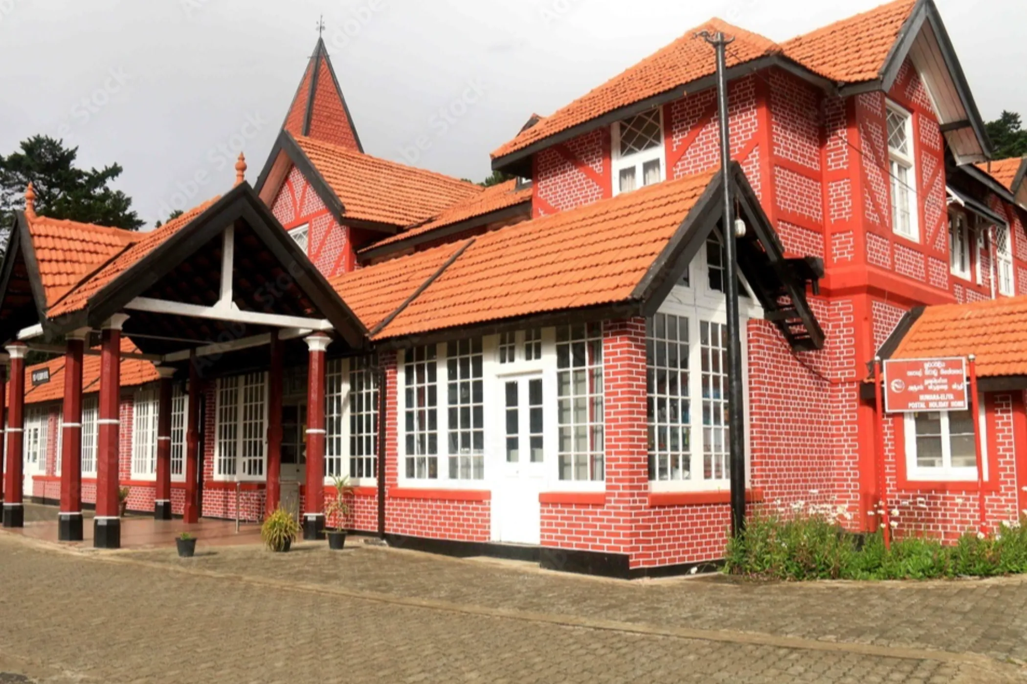 03 NIGHTS / 04 DAYS – CULTURAL TRIANGLE & HILL COUNTRY HIGHLIGHTS | Viathra Leisure