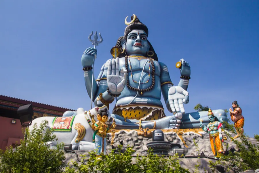 Adventure, Coastal Currents & Ancient Echoes – 10 Day Sri Lanka Tour | Viathra Leisure