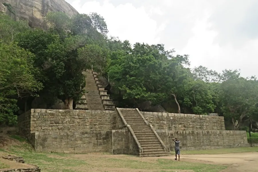6 Nights / 7 Days – Heritage Trail of Sri Lanka | Viathra Leisure