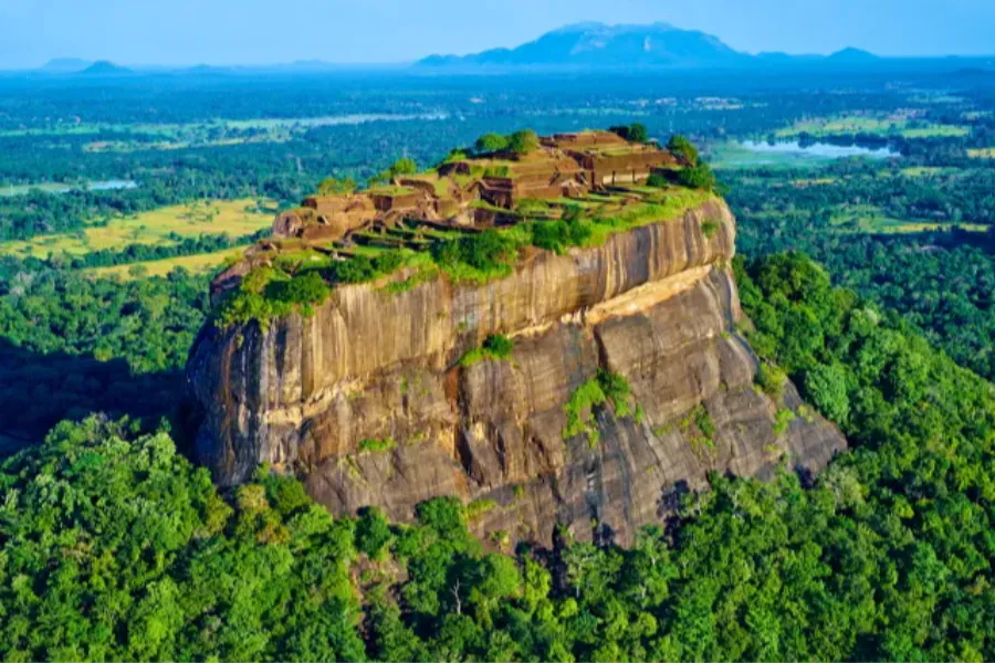 6 Nights / 7 Days – Heritage Trail of Sri Lanka | Viathra Leisure