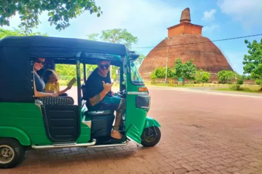Sacred Sri Lanka: 7-Day Journey Through Ancient Kingdoms & Temples