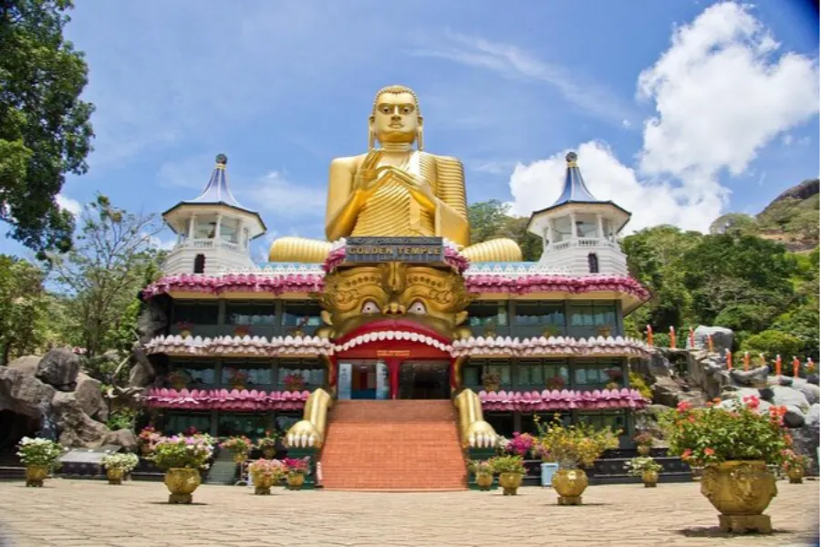 Island of Romance: A Sri Lankan Honeymoon Escape | Viathra Leisure