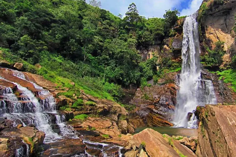 Island of Romance: A Sri Lankan Honeymoon Escape | Viathra Leisure
