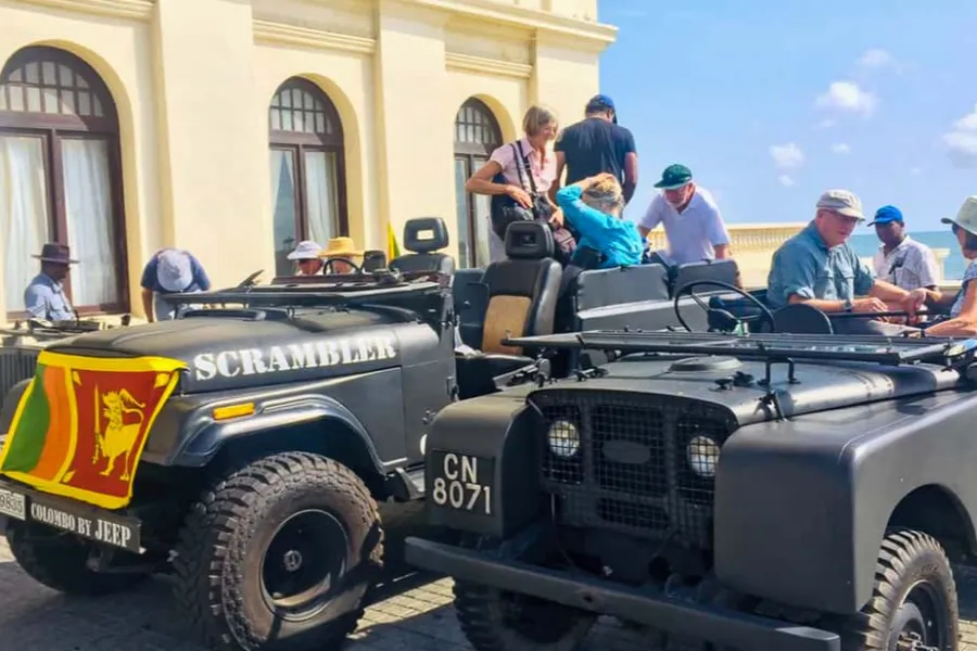 Colombo by Jeep – Full-Day City Tour | Viathra Leisure